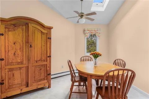 $795,000 | 39 Almy Knoll Terrace, Portsmouth, RI 02871
