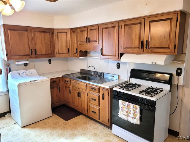 $95,000 | 13 Spencer Street, Dolgeville, NY 13329