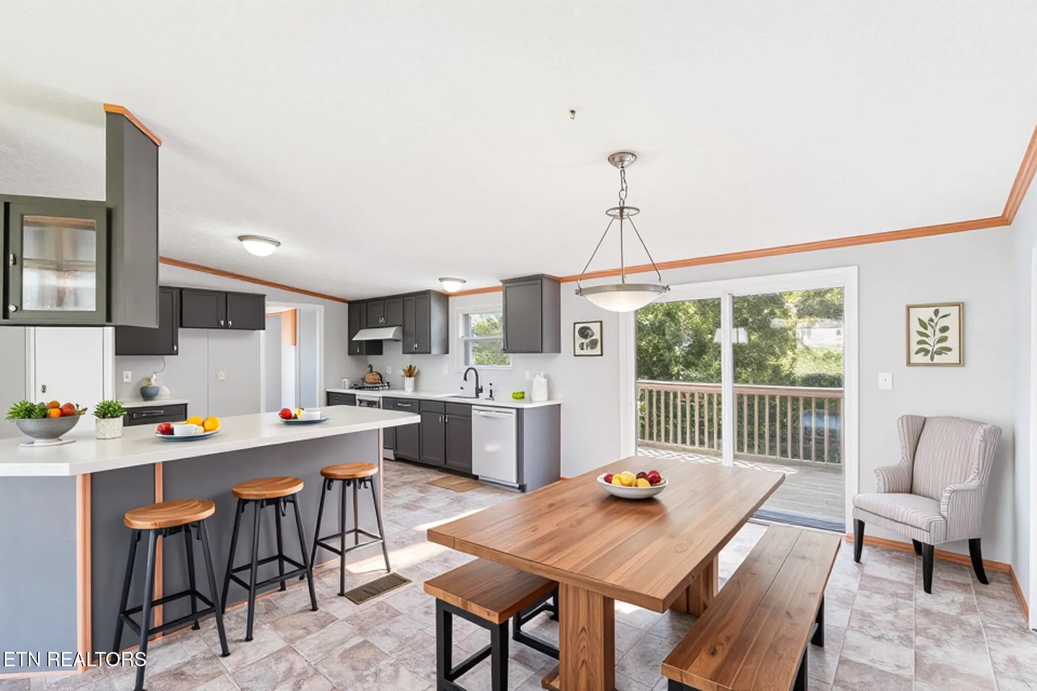 530 Farm Loop Road New Market, TN 37820 - Photo 3 of 43