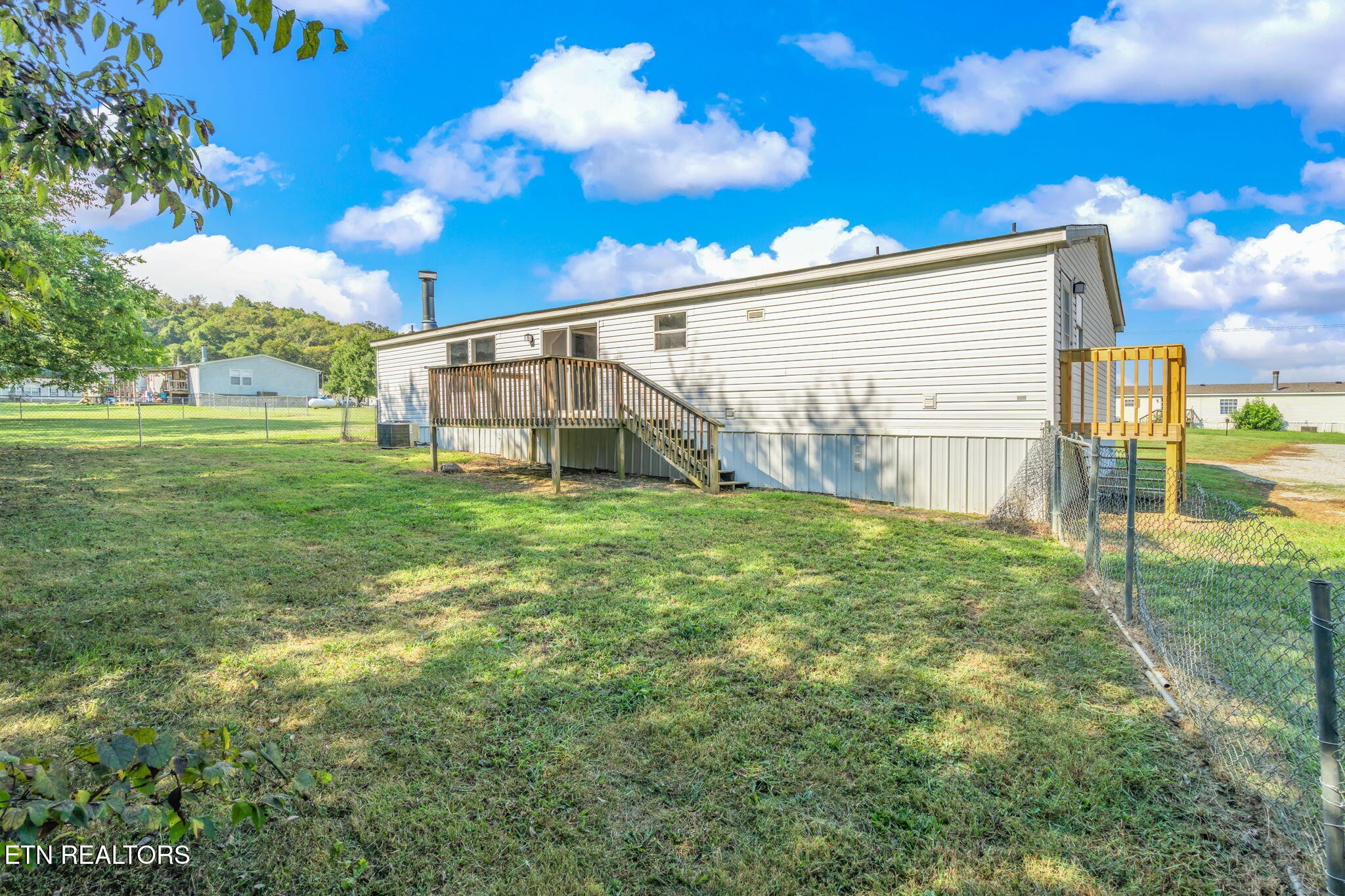 530 Farm Loop Road New Market, TN 37820 - Photo 35 of 43