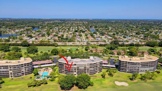 $427,000 | 5279 Fountains Drive South, Unit 304, Lake Worth, FL 33467