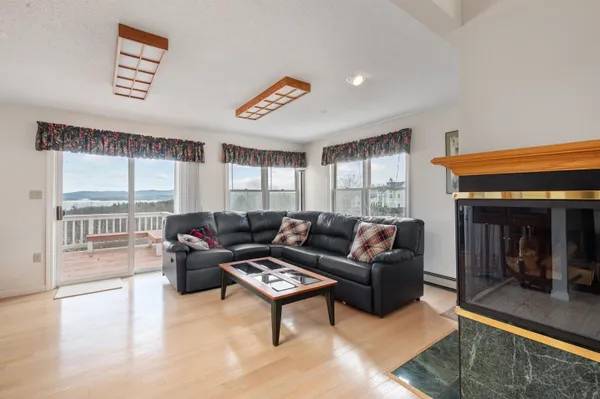 $1,900,000 | 5 South Watch Road, Meredith, NH 03253