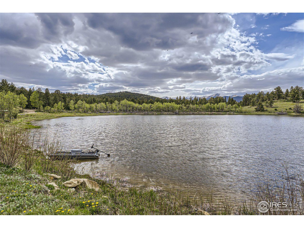 641 Ranch Road Ward, CO 80481 - Photo 28 of 40 a view of lake