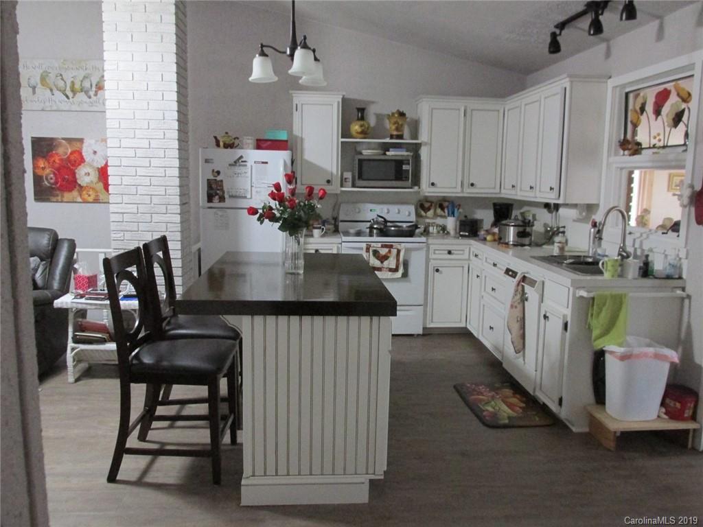 6802 Davis Road, Unit 1 Waxhaw, NC 28173 - Photo 11 of 31 Gallery Image 11