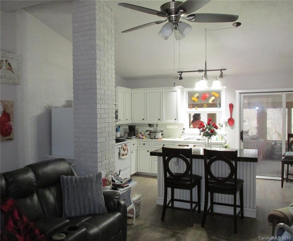 6802 Davis Road, Unit 1 Waxhaw, NC 28173 - Photo 9 of 31 Gallery Image 9