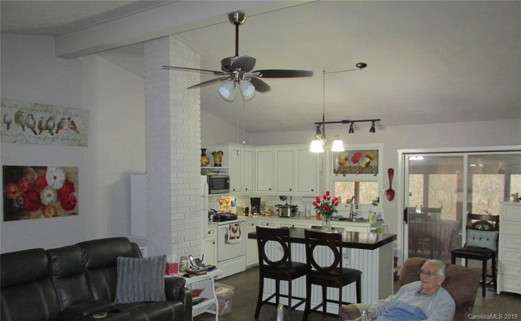 6802 Davis Road, Unit 1 Waxhaw, NC 28173 - Photo 10 of 31 Gallery Image 10