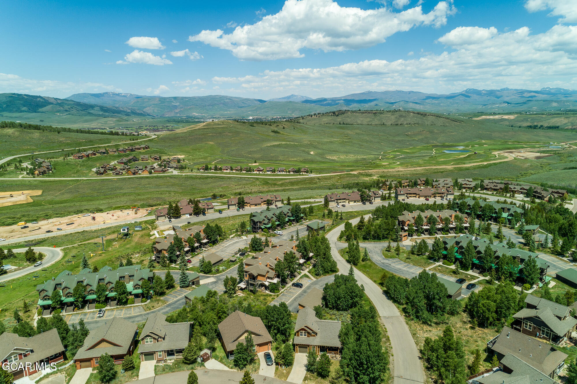 5202 Northstar, Unit 5202 Granby, CO 80446 - Photo 33 of 42 a view of an ocean and a mountain