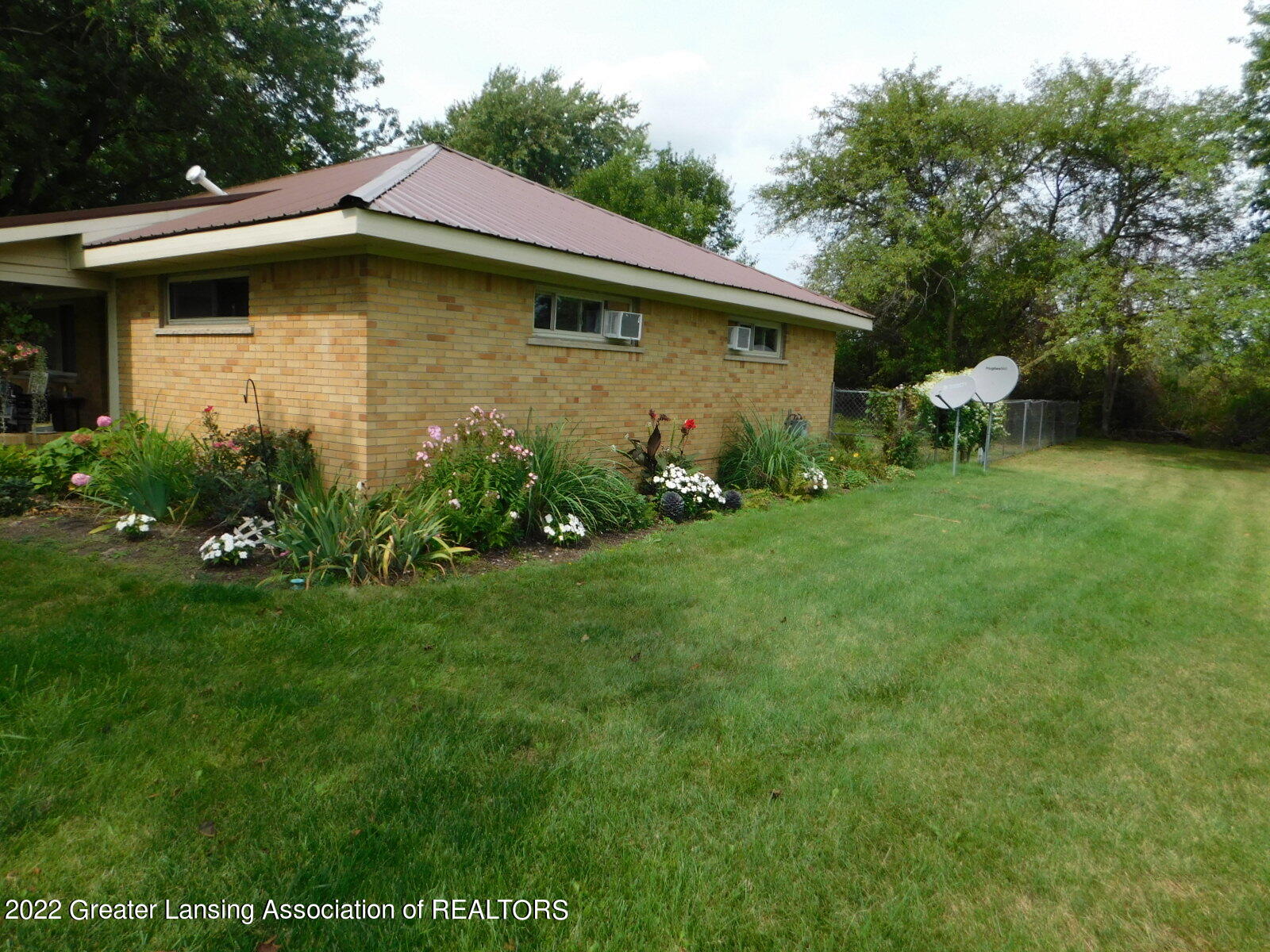 656 West Kipp Road Mason, MI 48854 - Photo 3 of 28 DSCN1580