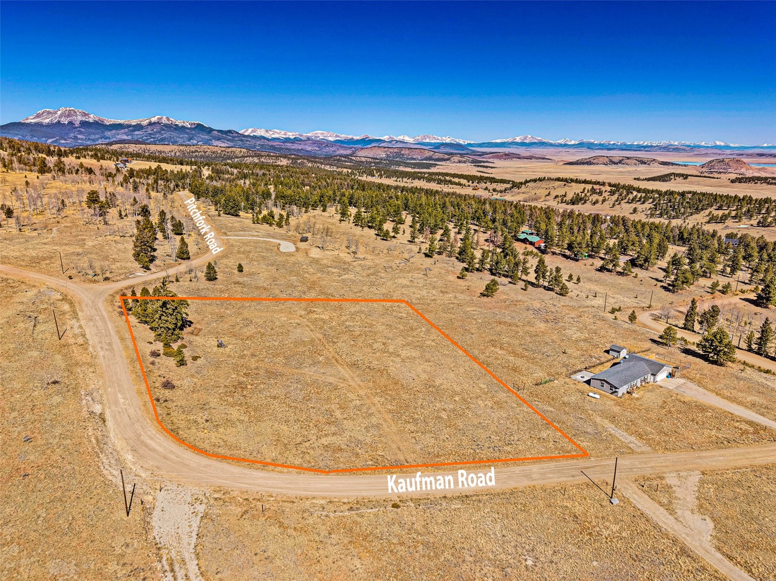 1250 Kaufman Road Hartsel, CO 80449 - Photo 11 of 25 a view of an ocean