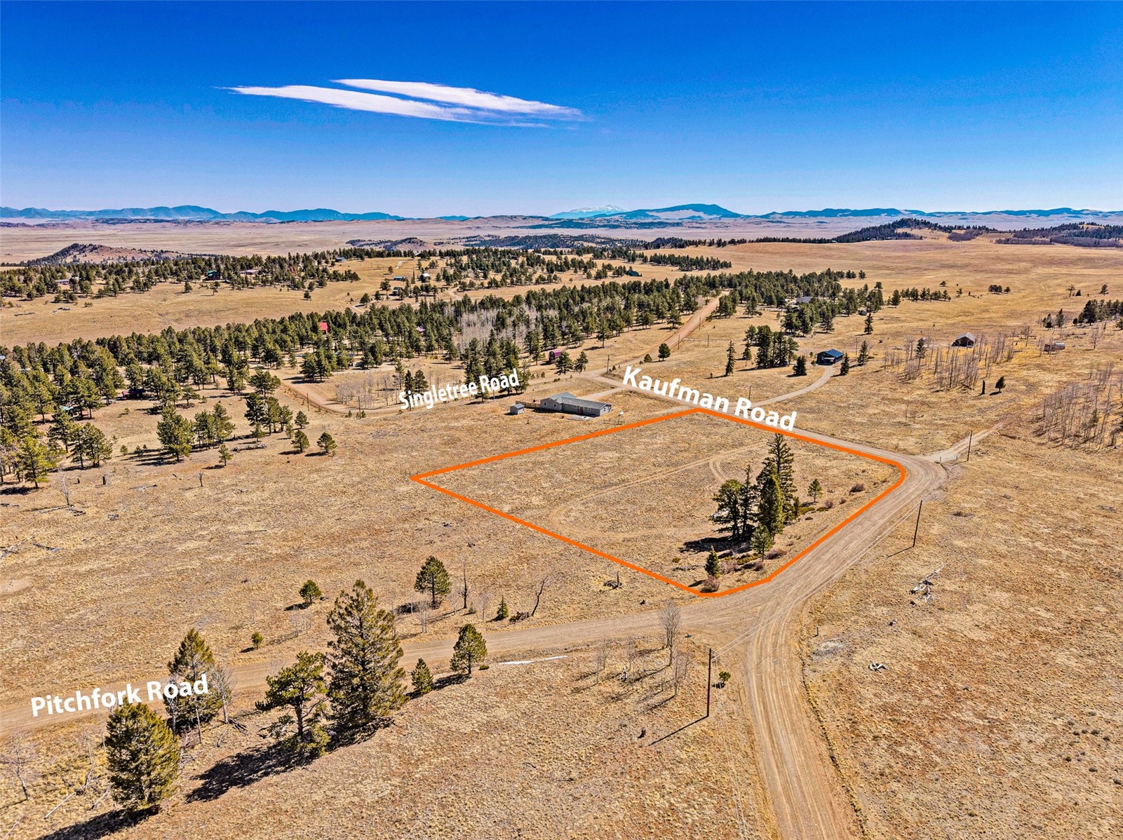 1250 Kaufman Road Hartsel, CO 80449 - Photo 2 of 25 a view of a ocean with beach