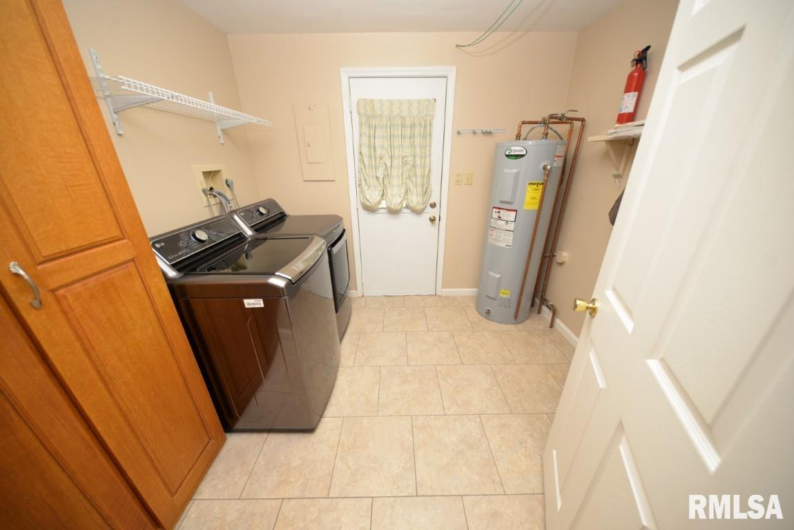 1021 Fairfield Road Mount Vernon, IL 62864 - Photo 32 of 65