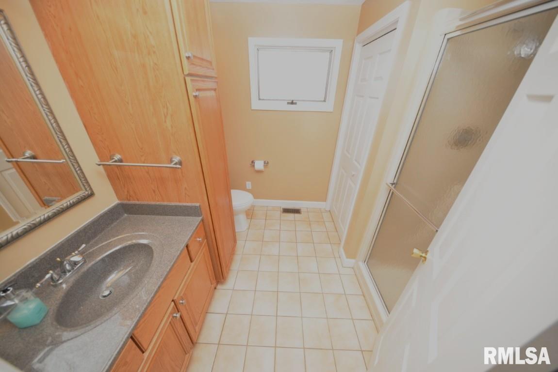 1021 Fairfield Road Mount Vernon, IL 62864 - Photo 40 of 65