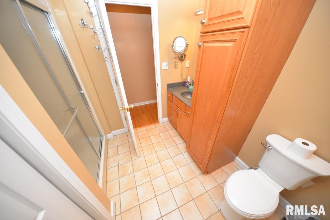 1021 Fairfield Road Mount Vernon, IL 62864 - Photo 41 of 65