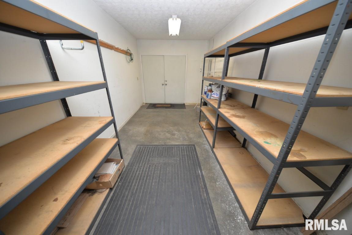 1021 Fairfield Road Mount Vernon, IL 62864 - Photo 51 of 65