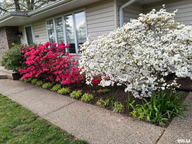 $225,000 | 1021 Fairfield Road, Mount Vernon, IL 62864