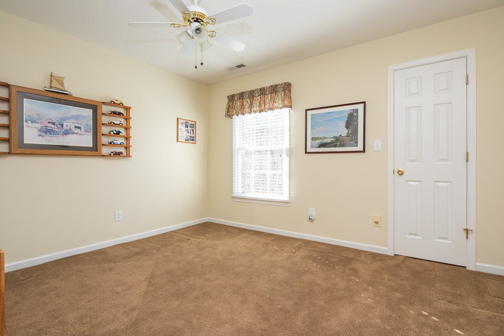 9020 Breeland Way Raleigh, NC 27613 - Photo 16 of 25 Photo 16