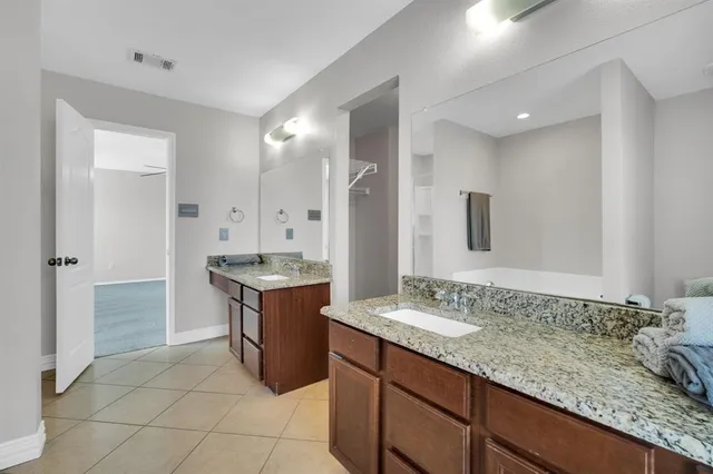 a view of empty room with windows