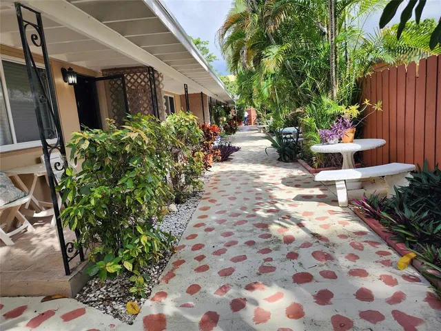 $2,025 | 1313 Northeast 16th Terrace, Unit 1, Fort Lauderdale, FL 33304