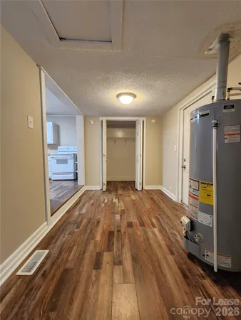 $1,450 | 121 Willow Lane Northwest, Concord, NC 28025