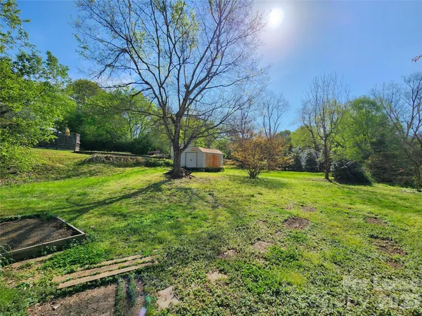 $1,450 | 121 Willow Lane Northwest, Concord, NC 28025