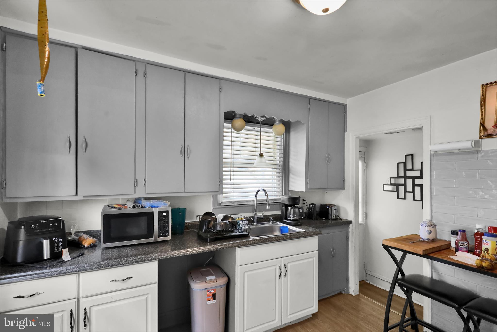 1214 Luzerne Street Reading, PA 19601 - Photo 6 of 19 360_6756