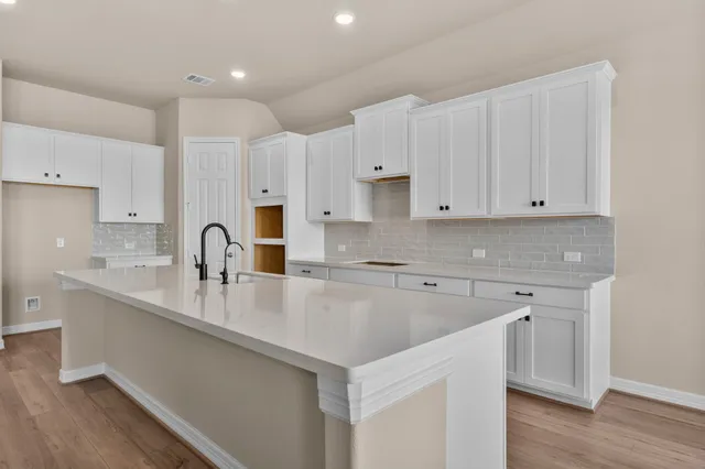 $549,990 | 4122 Golden Bird Lndg Court, League City, TX 77573