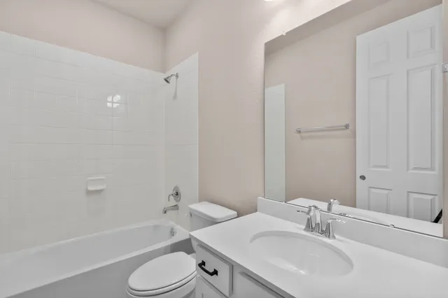 $549,990 | 4122 Golden Bird Lndg Court, League City, TX 77573