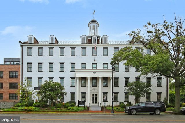$430,000 | 515 North Washington Street, Unit 303, Alexandria, VA 22314