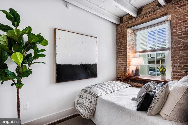 $430,000 | 515 North Washington Street, Unit 303, Alexandria, VA 22314