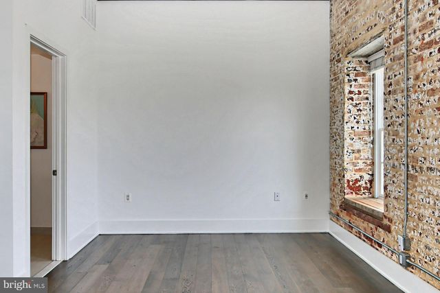 $430,000 | 515 North Washington Street, Unit 303, Alexandria, VA 22314