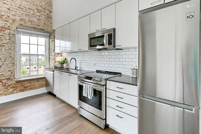 $430,000 | 515 North Washington Street, Unit 303, Alexandria, VA 22314