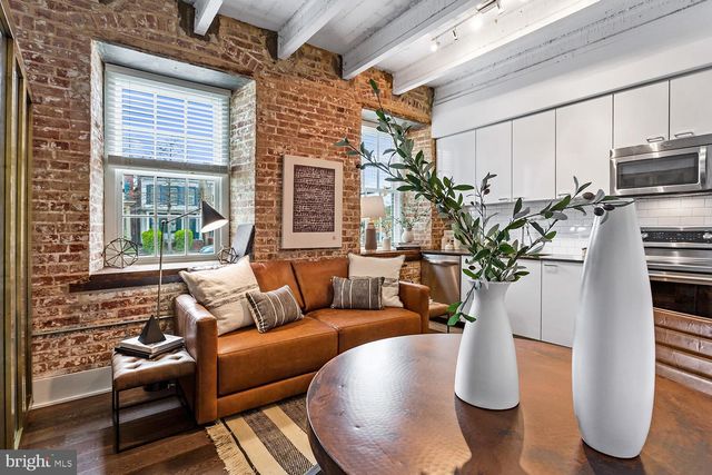 $430,000 | 515 North Washington Street, Unit 303, Alexandria, VA 22314