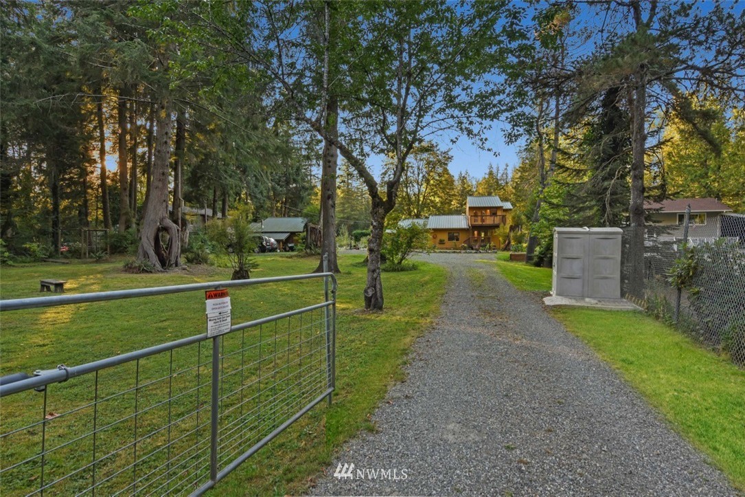 7535 Moon Valley Road Southeast North Bend, WA 98045 - Photo 13 of 25 Gallery Image 13