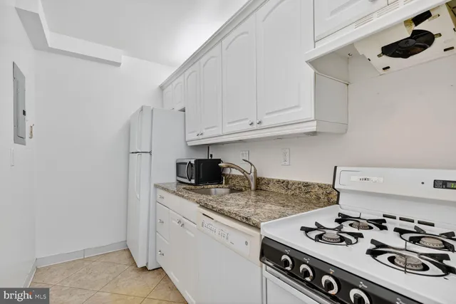 $205,000 | 4515 Willard Avenue, Unit 2320S, Chevy Chase, MD 20815