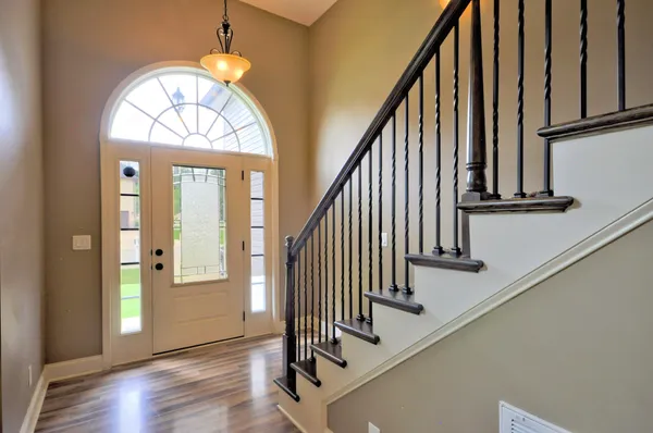 $1,975 | 439 Leslie Wood Drive, Clarksville, TN 37040