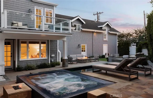 $9,200,000 | 125 Kings Place, Newport Beach, CA 92663