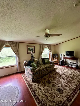 $279,900 | 3177 Highway 20, Carlisle, NY 12160