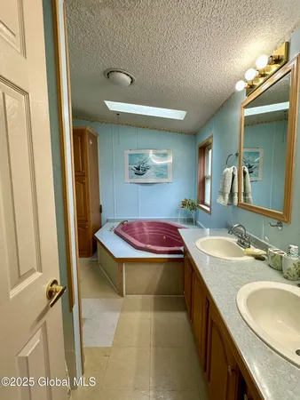 $279,900 | 3177 Highway 20, Carlisle, NY 12160