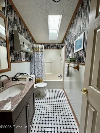 $279,900 | 3177 Highway 20, Carlisle, NY 12160