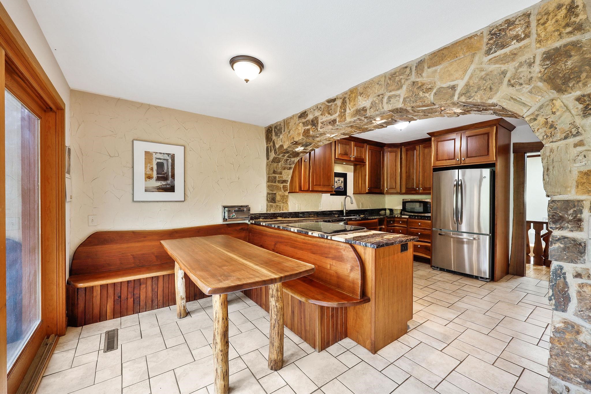 4215 Wanetah Trail Madison, WI 53711 - Photo 25 of 58