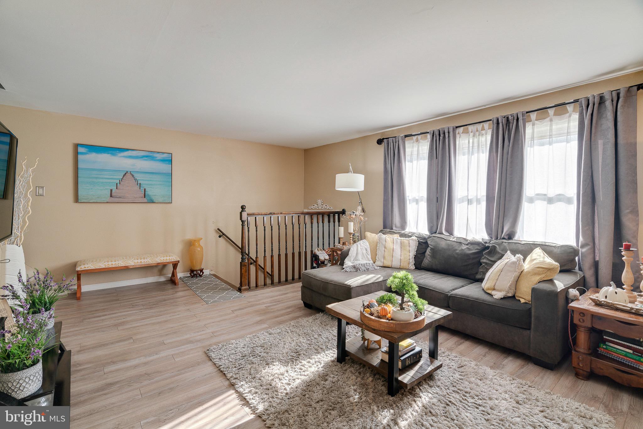 3319 Woodhaven Road Philadelphia, PA 19154 - Photo 4 of 34