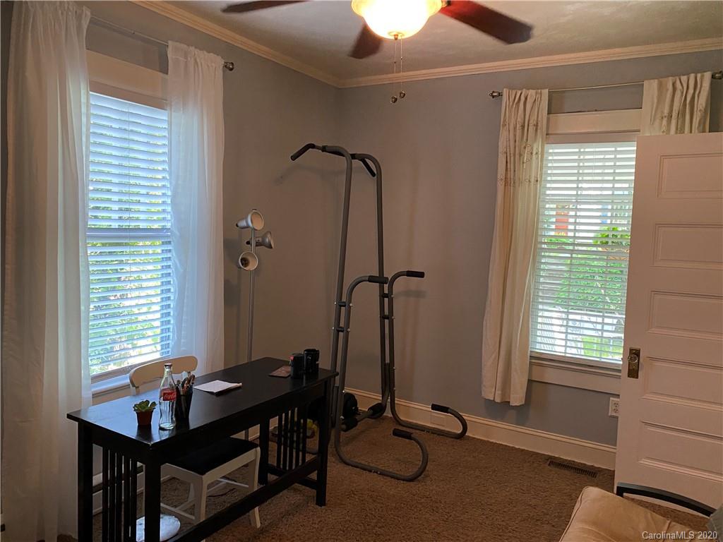 453 Spring Street Southwest Concord, NC 28025 - Photo 4 of 23 Gallery Image 4