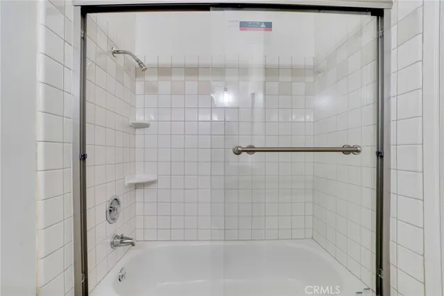 $3,200 | 3855 Abbey Court, Newbury Park, CA 91320