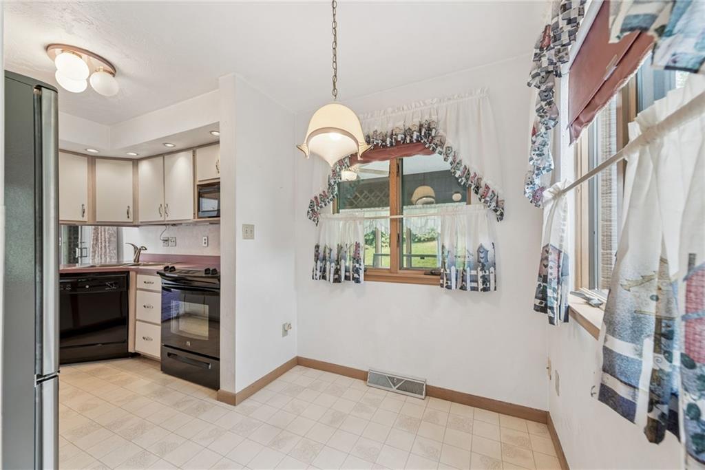 133 Mellingertown Road Mount Pleasant, PA 15666 - Photo 15 of 32
