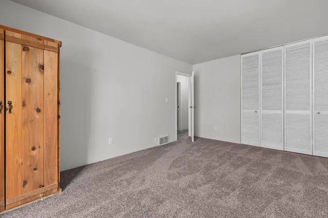 $112,900 | 906 Georgia Street, Oshkosh, WI 54902