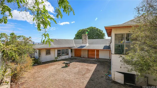 $1,850,000 | 2026 Ahualani Place, Unit A, Honolulu, HI 96822