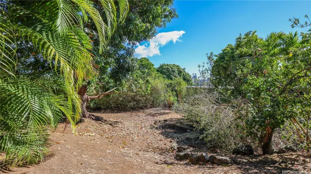 $1,850,000 | 2026 Ahualani Place, Unit A, Honolulu, HI 96822