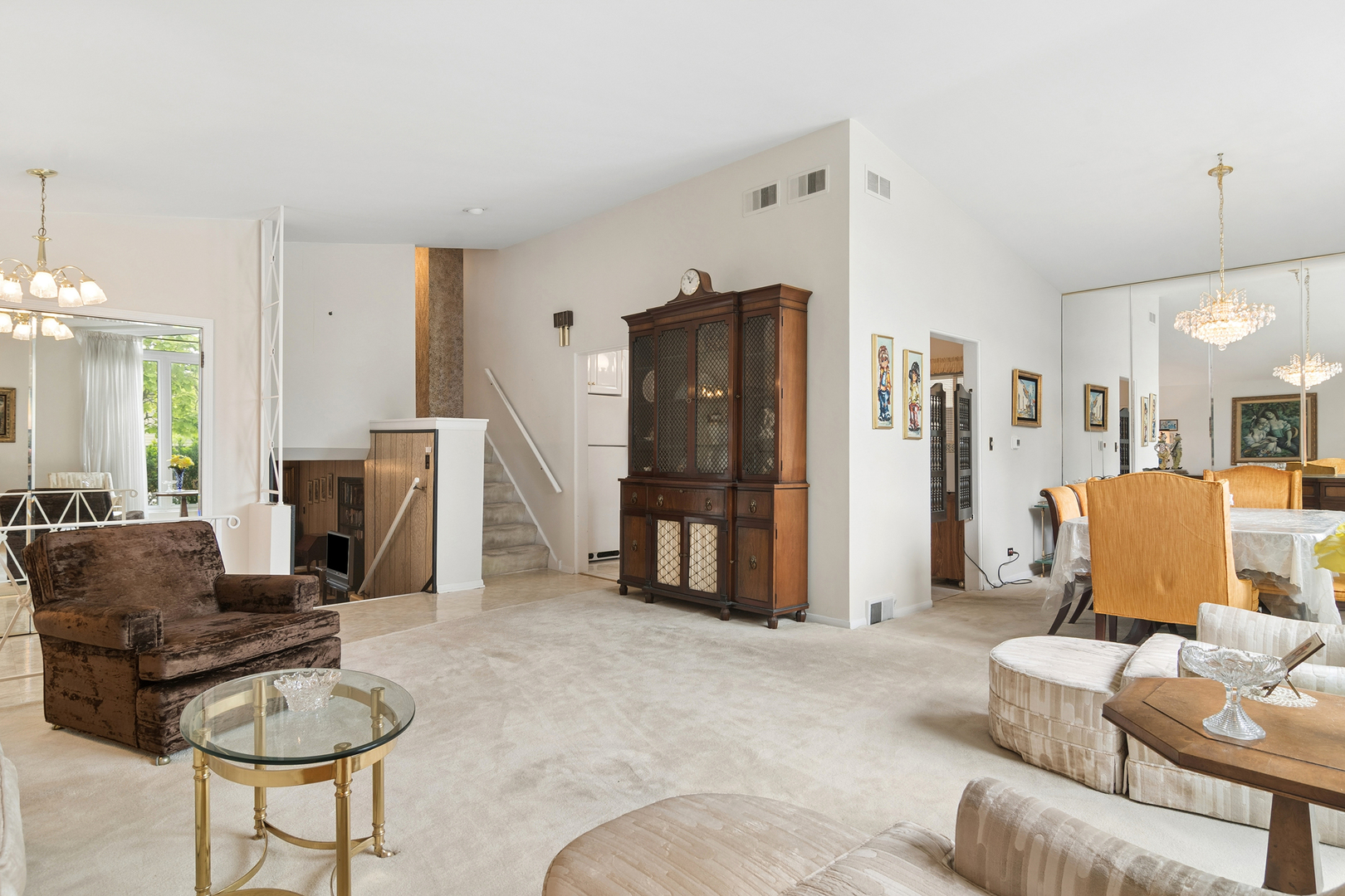 8501 West Normal Avenue Niles, IL 60714 - Photo 6 of 25