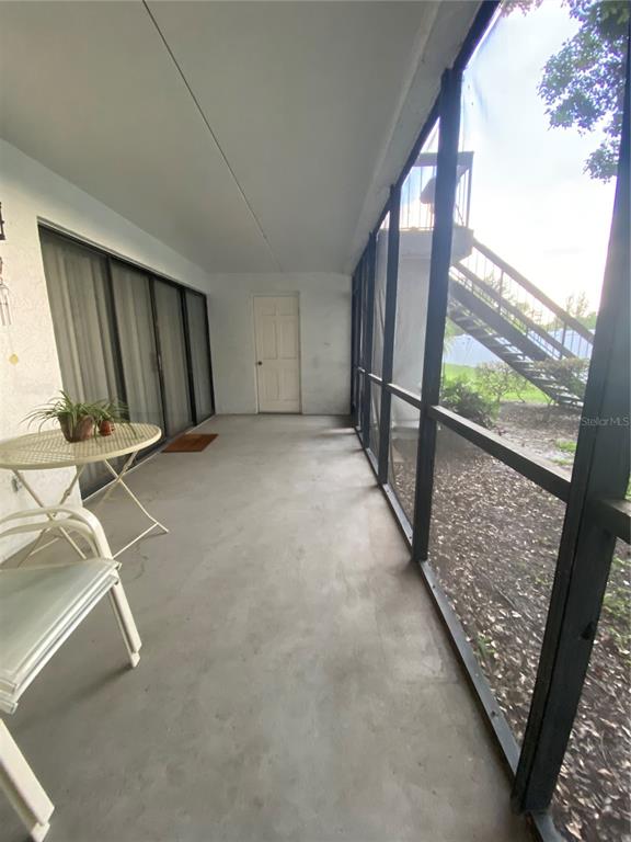 4400 Castlepalm Road Orlando, FL 32839 - Photo 19 of 38 a view of a garage