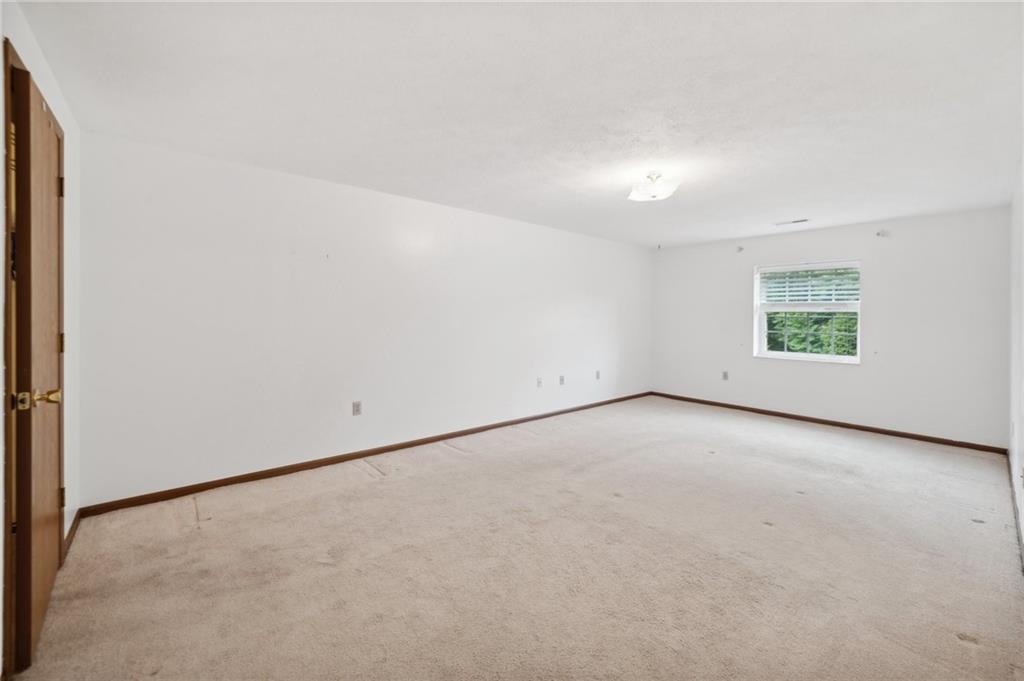 2850 Edgecliff Road, Unit 32 Lower Burrell, PA 15068 - Photo 17 of 27 Master Bedroom